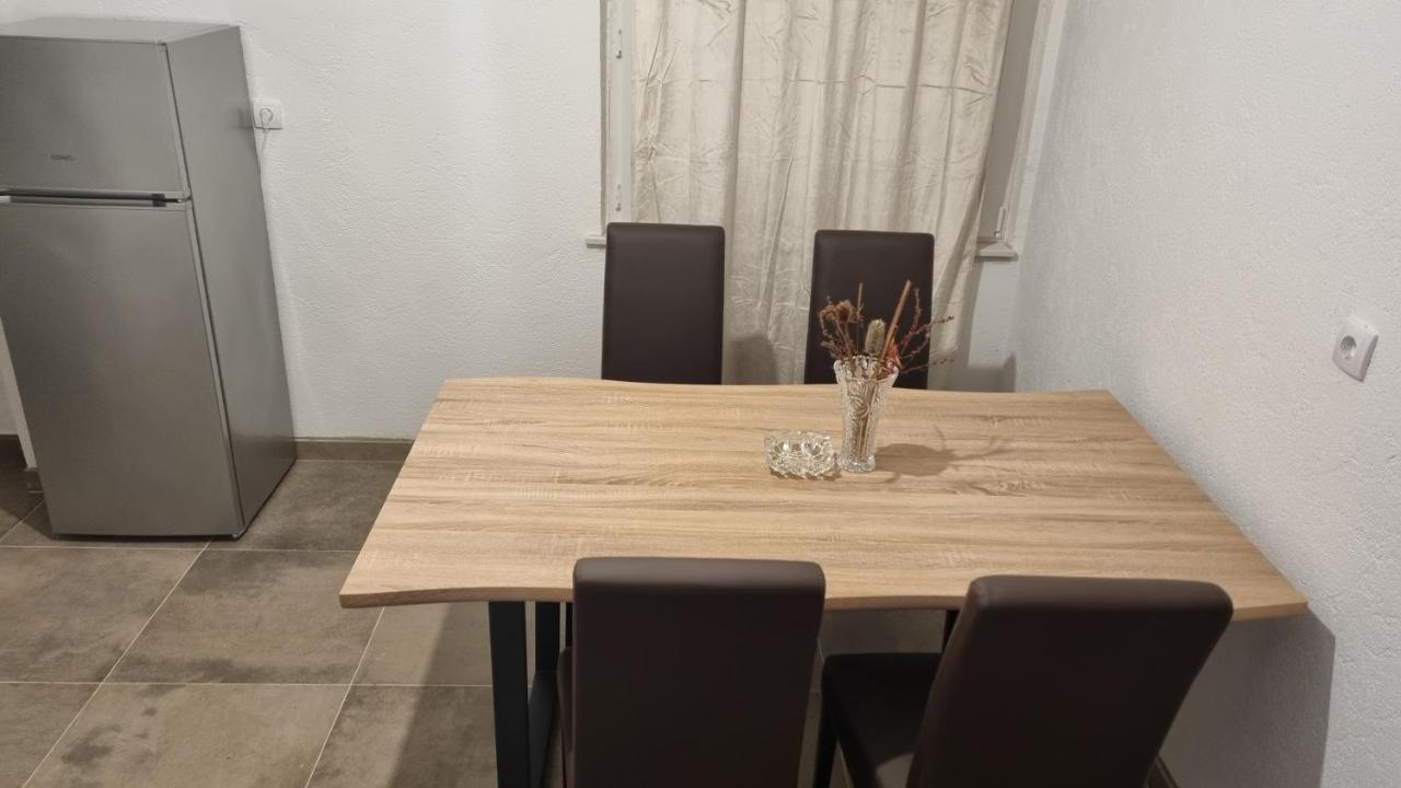 Holiday Home Jukic Pr Seline Bagian luar foto